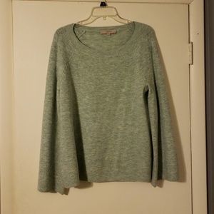Women's sweater